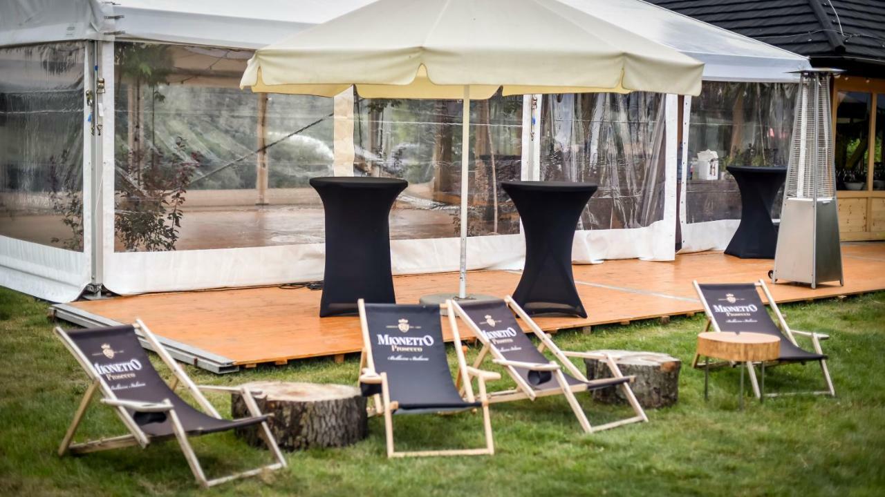 Hotel Jakubus Wilkow  Eksteriør bilde