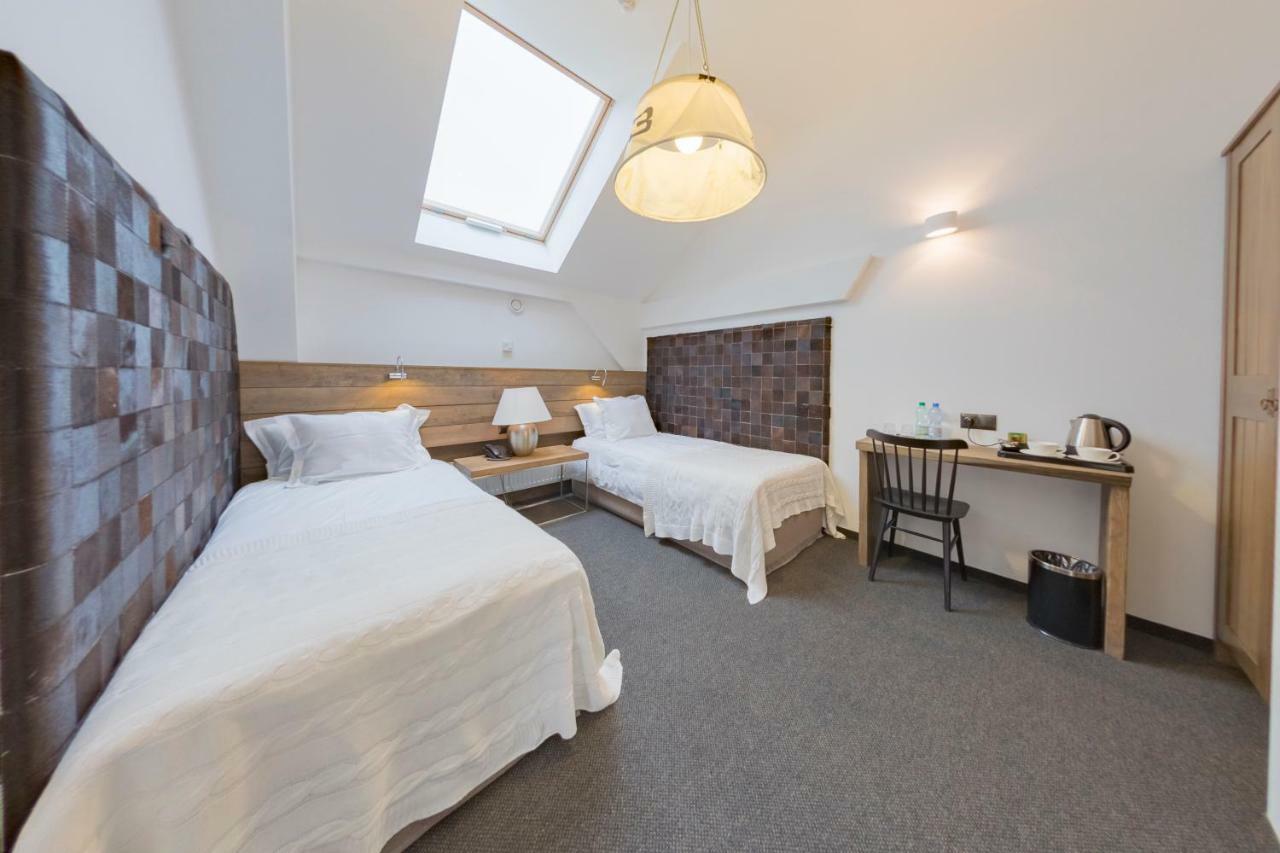 Hotel Jakubus Wilkow  Eksteriør bilde
